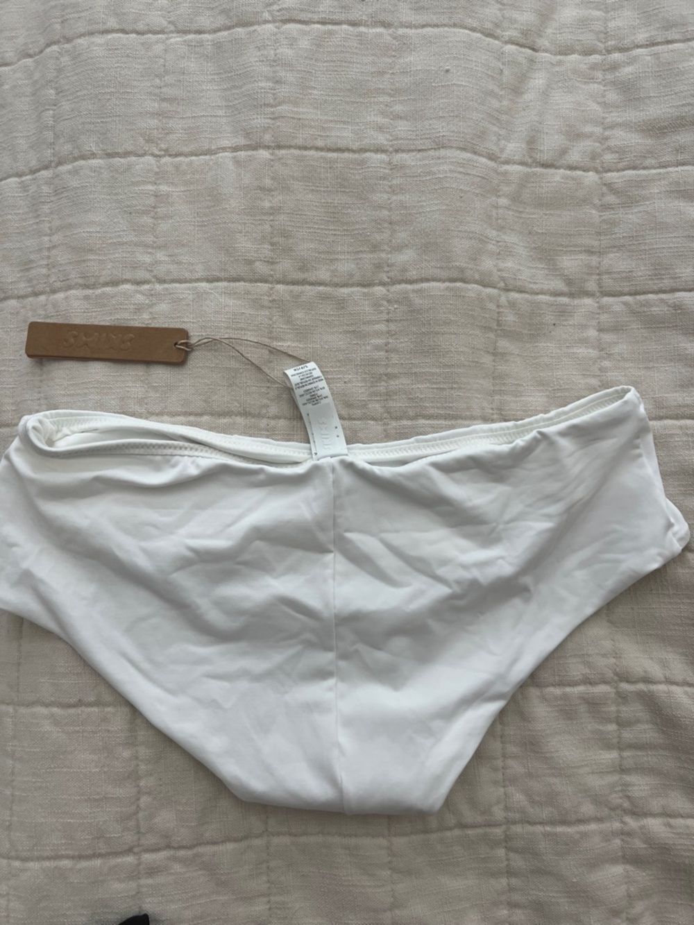 SKIMS Hipster Bikini Bottoms — Black & White onyx and snow size small set of two - Picture 4 of 6